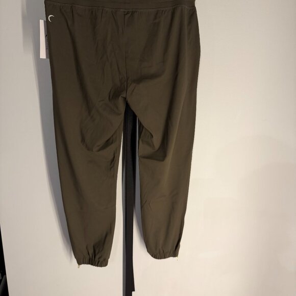 NWT - Zyia Dark Olive Peak Zipper Joggers 24" - Size L - Picture 3 of 7